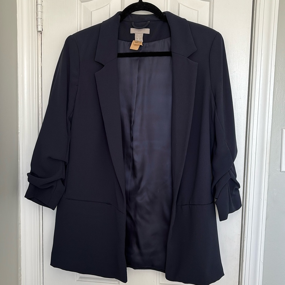 Navy blazer with ruched sleeve detail